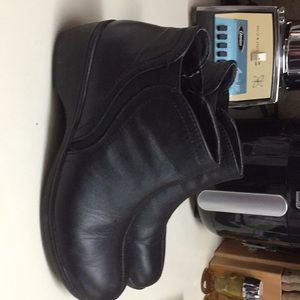 Women’s Sketchers Boots